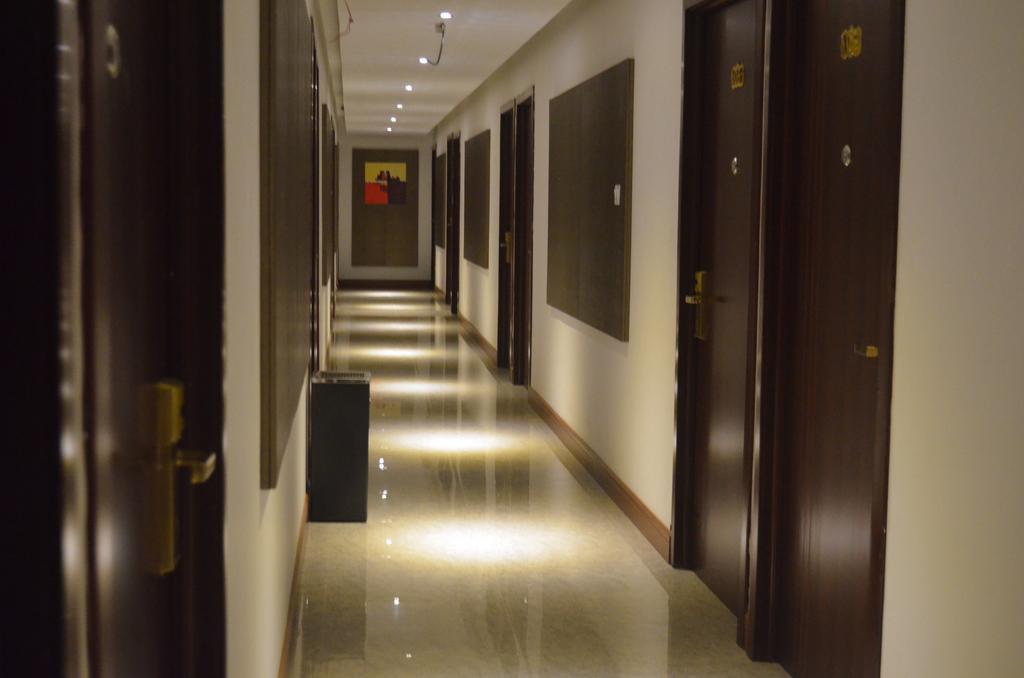 Mustika Gajah Mada Hotel Jakarta Kültér fotó