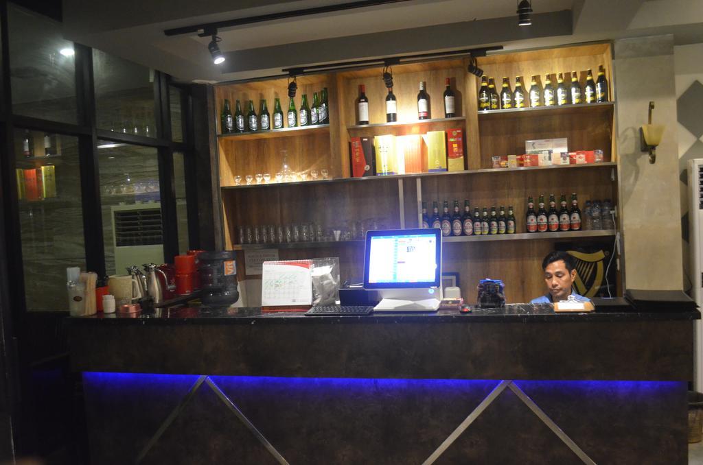 Mustika Gajah Mada Hotel Jakarta Kültér fotó