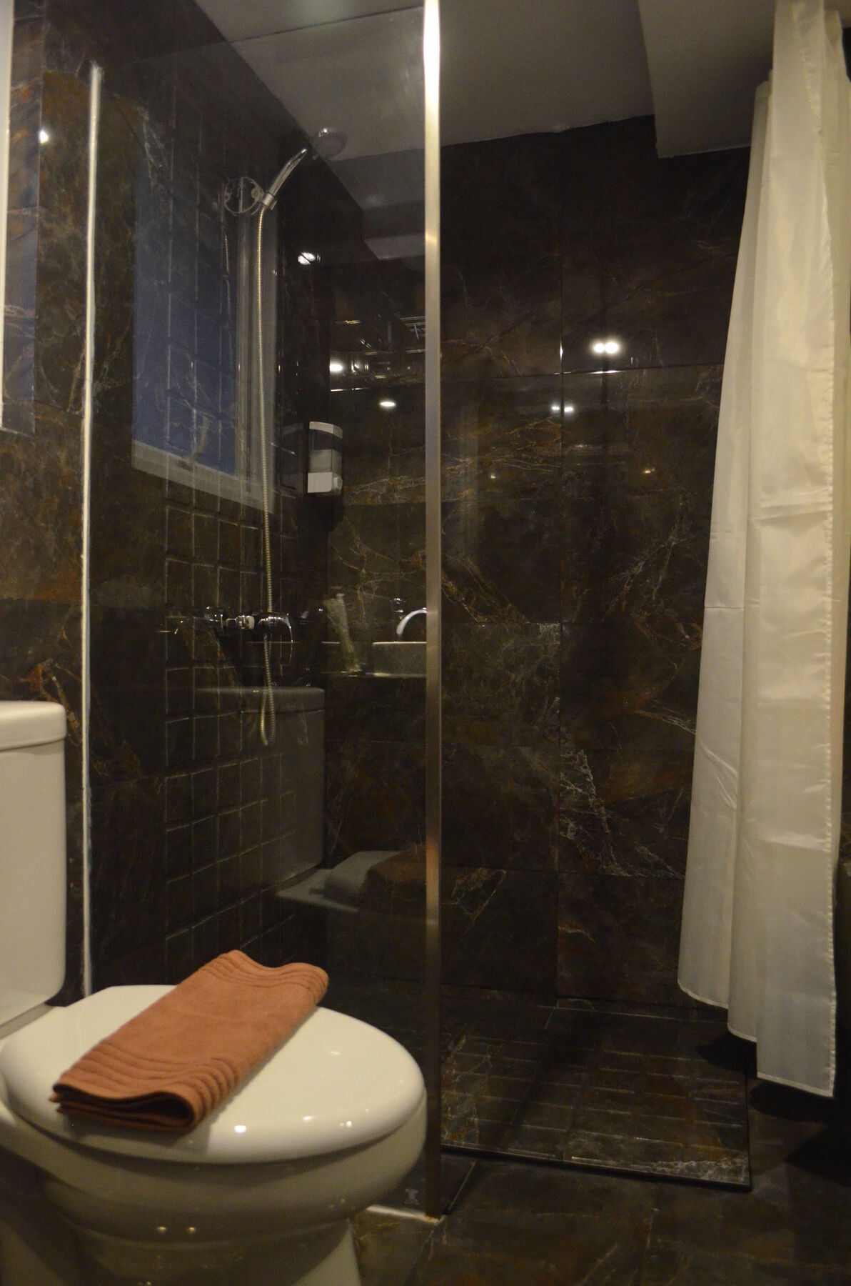 Mustika Gajah Mada Hotel Jakarta Kültér fotó