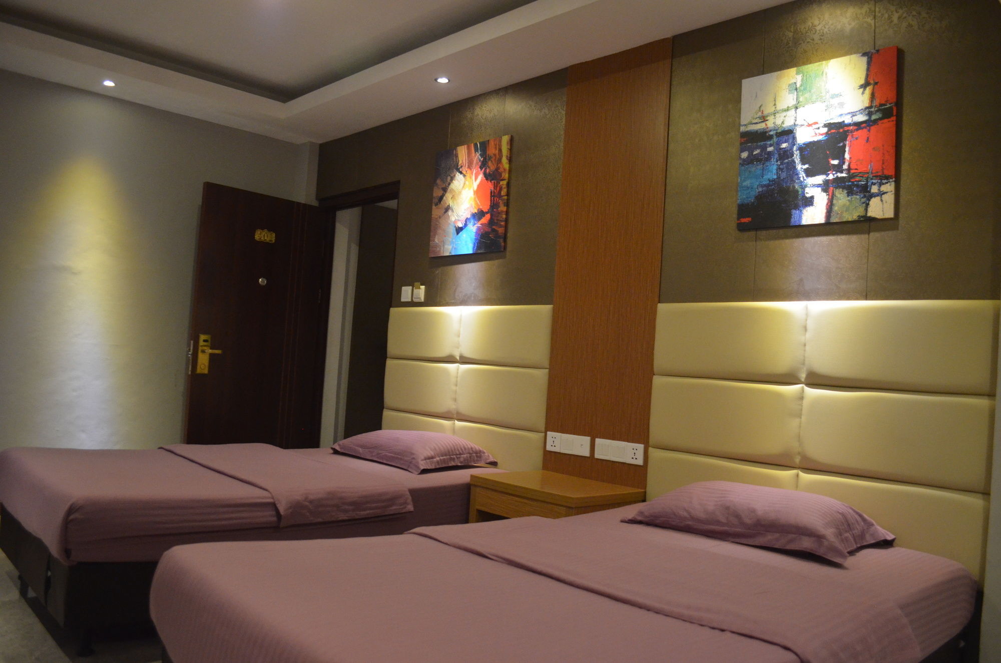 Mustika Gajah Mada Hotel Jakarta Kültér fotó