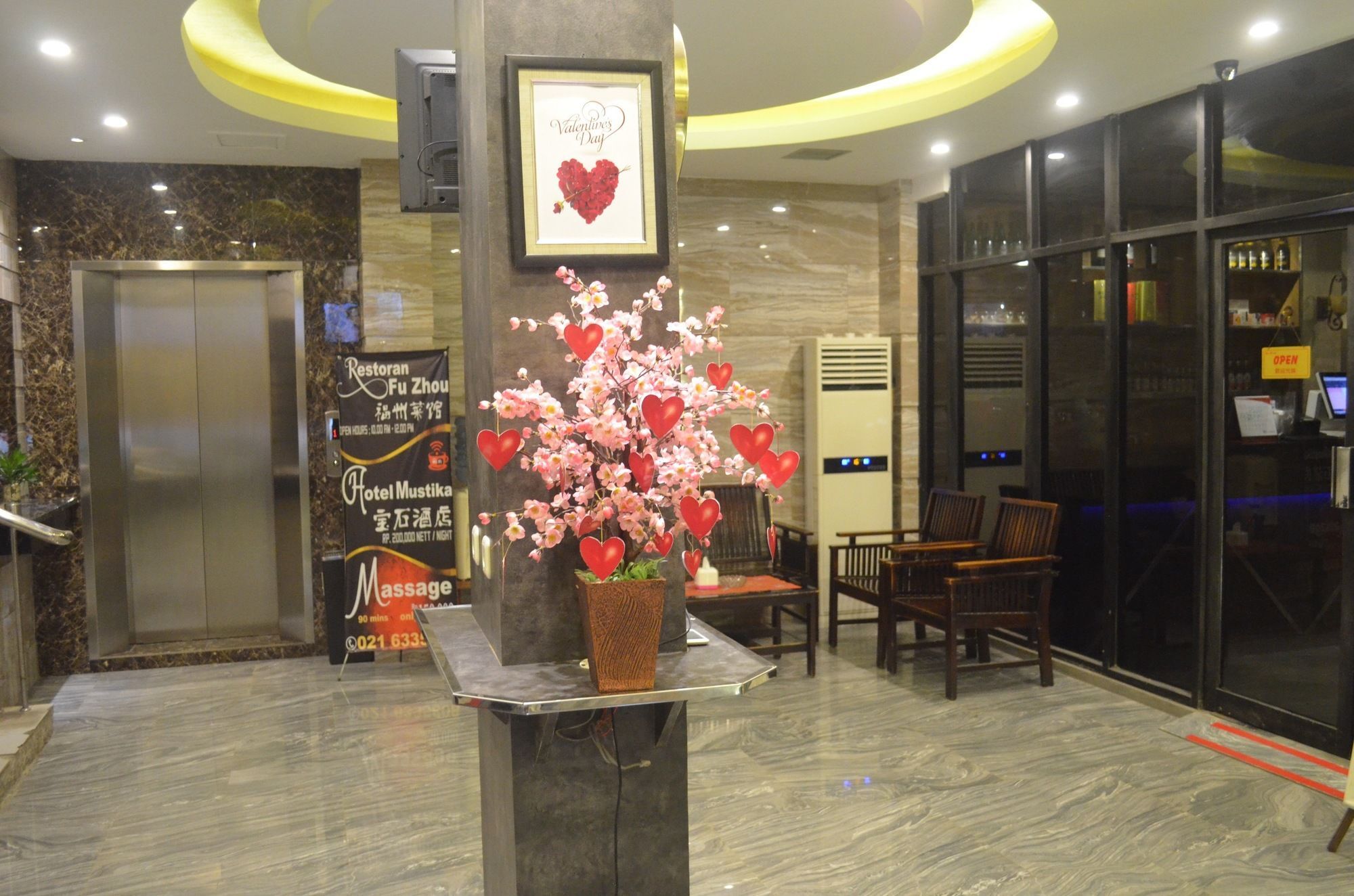 Mustika Gajah Mada Hotel Jakarta Kültér fotó